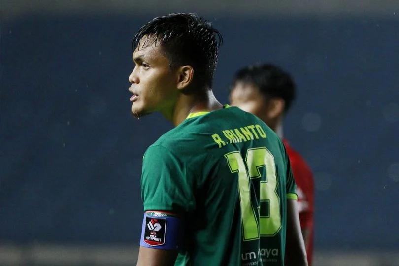 Kado Spesial Ulang Tahun ke 98 Persebaya Rachmat Irianto Kembali ke Rumah