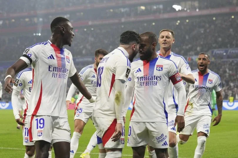 Resmi Lyon Degradasi ke Ligue 2 Akibat Utang Menggunung